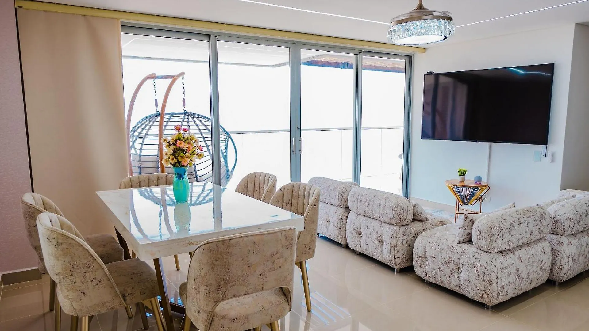 U-Go Elegante Apto En Crespo Con Vista Al Oceano Cartagena شقة